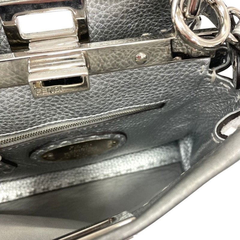 ブランドバンク フリマサイト ブラバン｜FENDI(フェンディ)ピーカブー